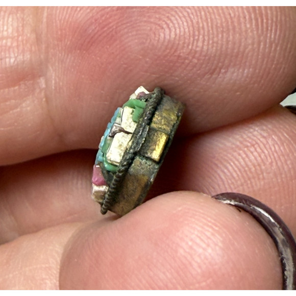 Antique Brass Tone Italy Micro Mosaic Multi-Color Small Flower Hexagon Pendant - Picture 3 of 4